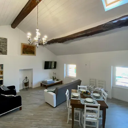 Casa Hygge Di Apartment