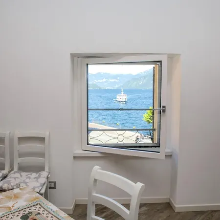 Casa Hygge - Front - Photographer's Art * Argegno